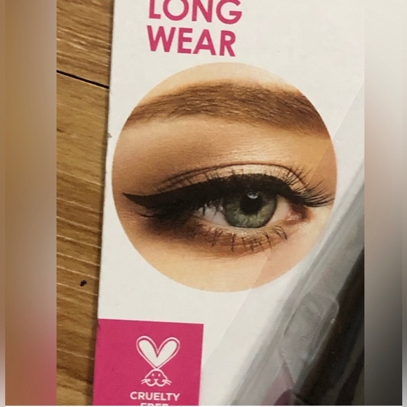 3piece Black liquid long wear eyeliner & lengthening mascara bundle set - Picture 2 of 9